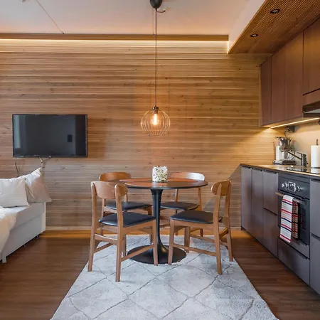 Moonlight 107 아파트